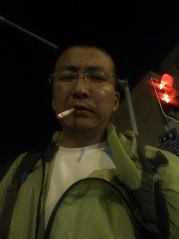 认真的生活的第一张照片--大连蓝颜知己交友网