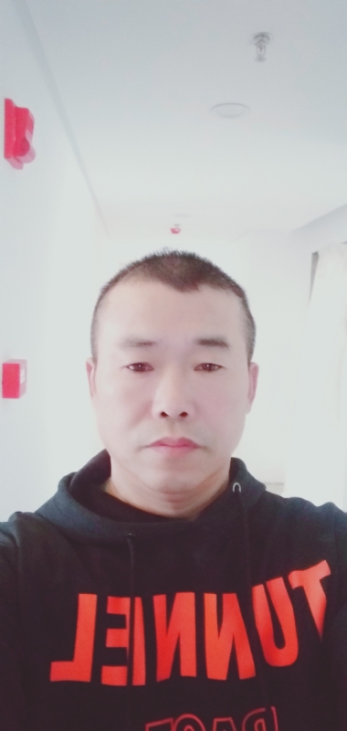 责任的第一张照片--大连蓝颜知己交友网