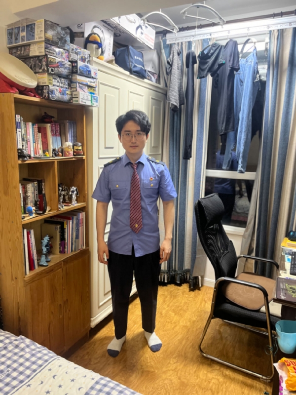 dym的第三张照片--大连蓝颜知己交友网